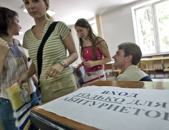 Владимир Дунаев: Надо браться за реформу сферы образования в целом - и среднего, и высшего