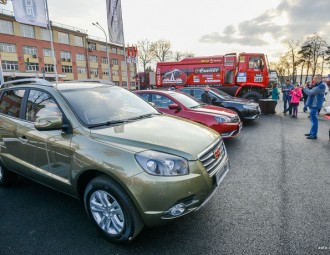 Премьеру Кобякову понравилось ездить на Geely беларусской сборки