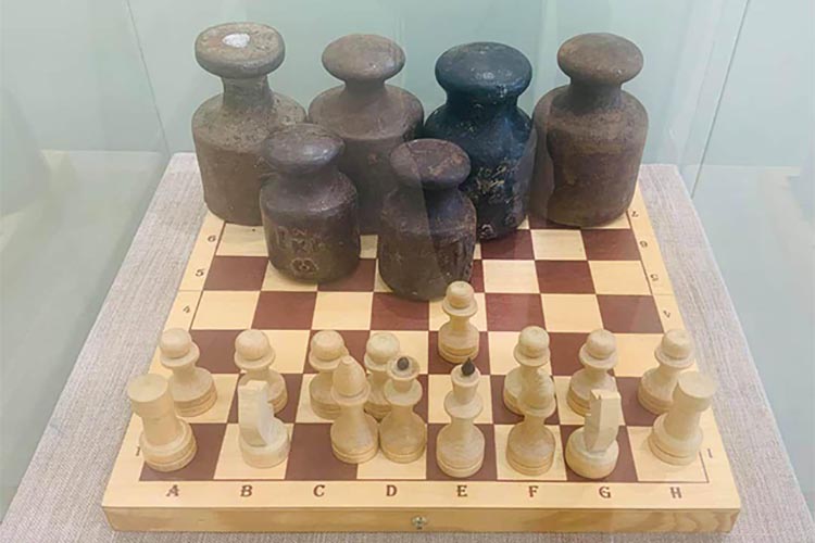 Владимир Мацкевич: Люди играют в игры