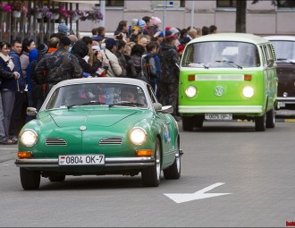 По Минску ездят Mercedes 1903 года и Citroen 1931 года выпусков - в столице проходит слет ретромашин