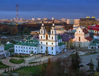 Площадь Свободы и прилегающие улицы Минска предлагают освободить от автомобильного движения