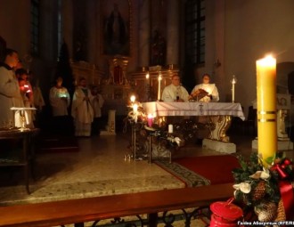 У Мінск даставілі Віфлеемскі агонь