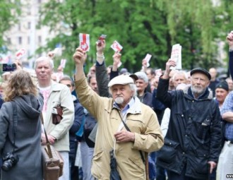 Станіслаў Шушкевіч аштрафаваны на 6 мільёнаў 300 тысяч за Беларускі нацыянальны кангрэс