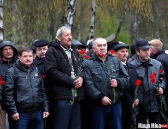 На мерапрыемстве 30-х угодкаў катастрофы на ЧАЭС «пракінулі» чарнобыльцаў (ФОТА)