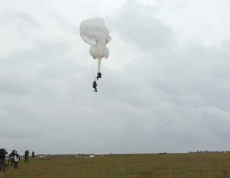 Во время учений в Шумилинском районе десантник спас жизнь сослуживцу‍