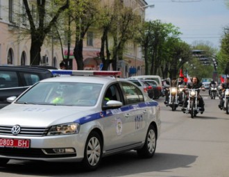 "Чаго без шлёму лётаюць?". ДАІ тлумачыць, чаму не аштрафавалі "Начных ваўкоў"