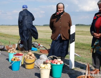 Охоту на придорожных торговцев открыли гаишники Минской области