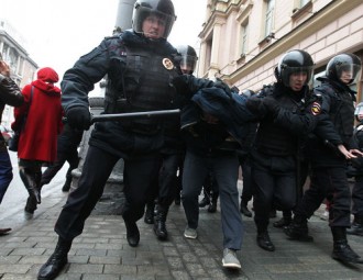 В Москве задержаны десятки участников «прогулки оппозиции»